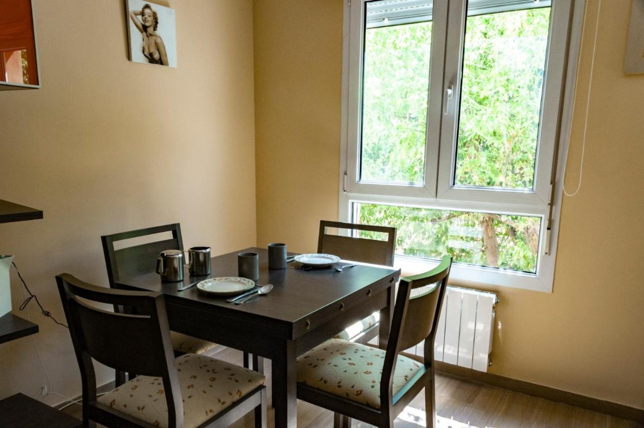 Apartamento Lardelli Гранада Екстериор снимка