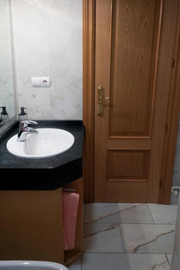 Apartamento Lardelli Гранада Екстериор снимка